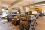 BEST WESTERN PLUS Plaza by the Green