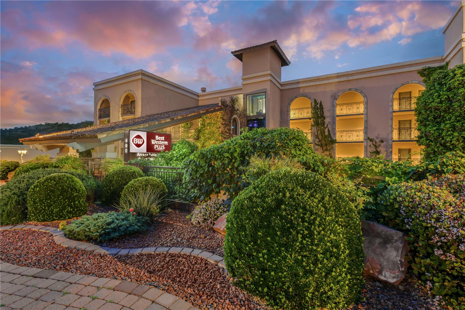 Property Agent House With A Nice View Movie Watch Online Hotel In