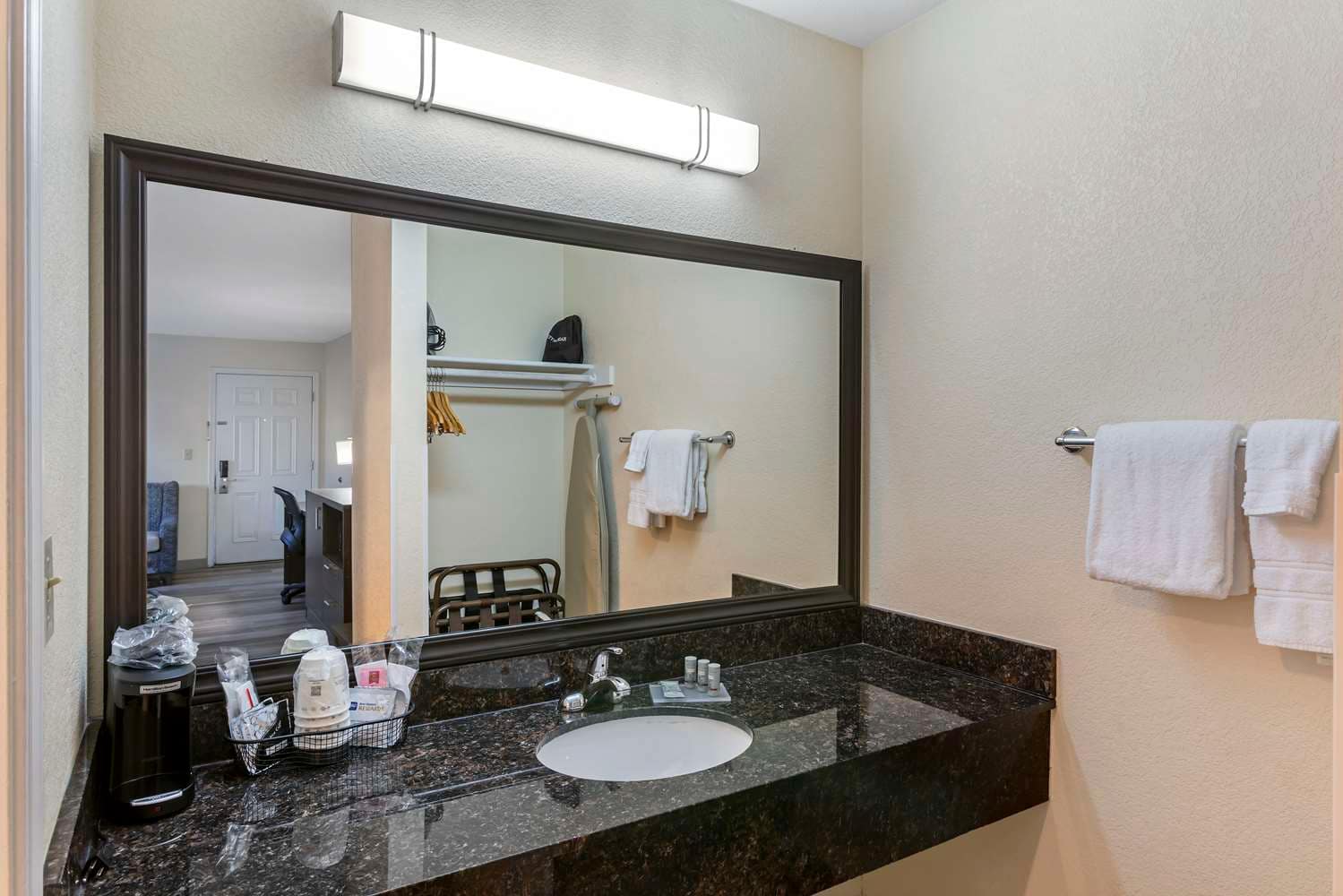 Why You Shouldn't Do Vanity Mirror Repair and Installation All By Yourself  - Home Window Repair - Chandler AZ