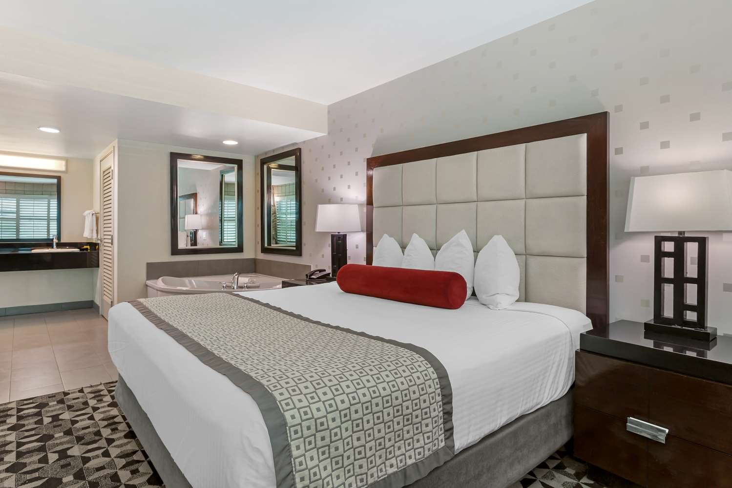Best Western Plus Sundial | Rooms & Rates