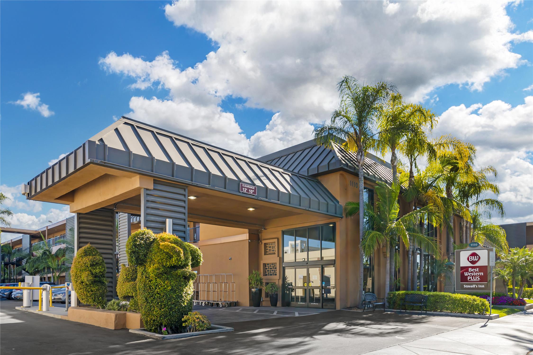 Hotel in Anaheim Best Western Plus Stovall's Inn