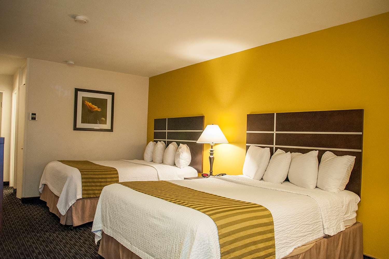 Hotel in Fresno | Best Western Village Inn