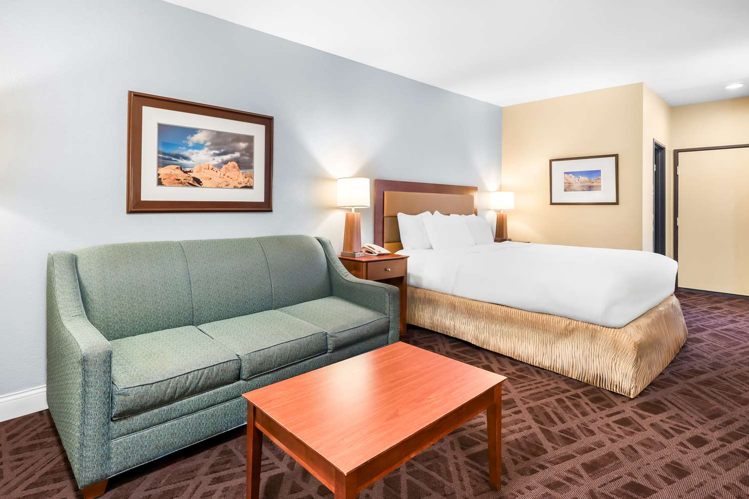 Hotel in Twentynine Palms | SureStay Plus by Best Western 