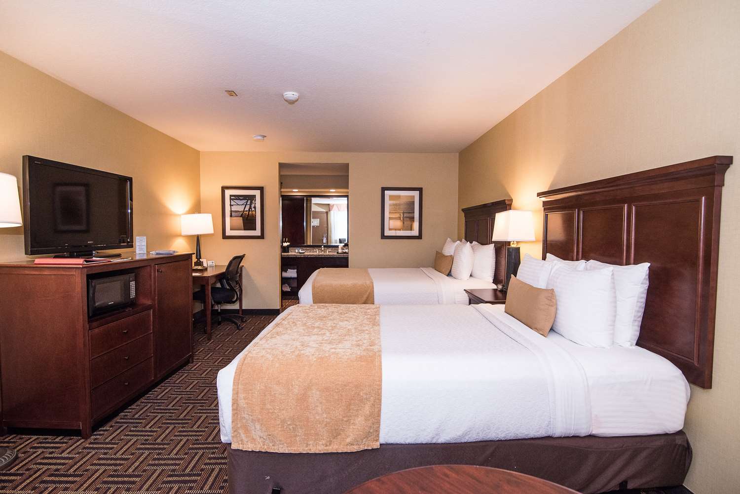 Best Western Plus Redondo Beach Inn | Hotel Rooms