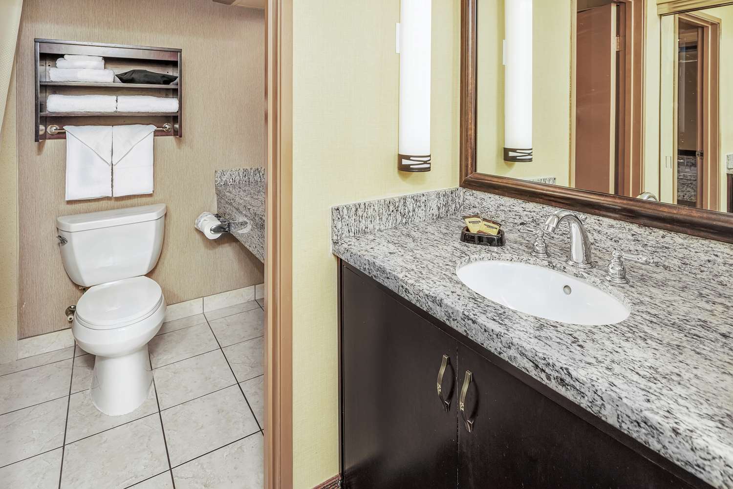 Best Western Plus Redondo Beach Inn | Hotel Rooms