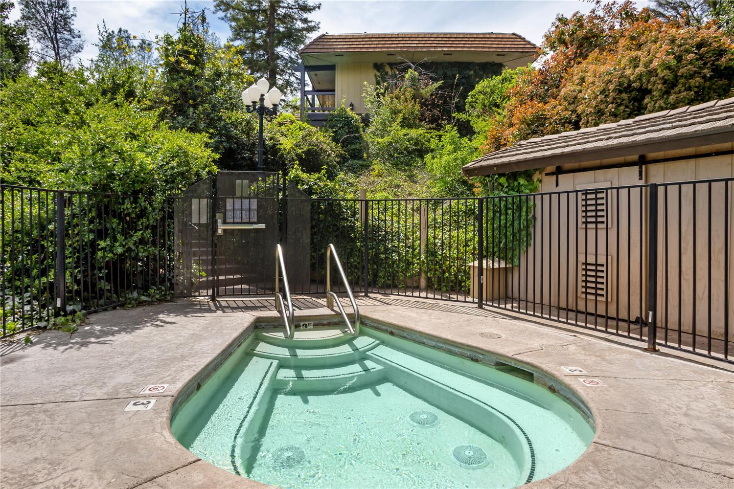 Spa Boutique Backyard Pet Spa Backyard Pet Spa Boutique Hotel In