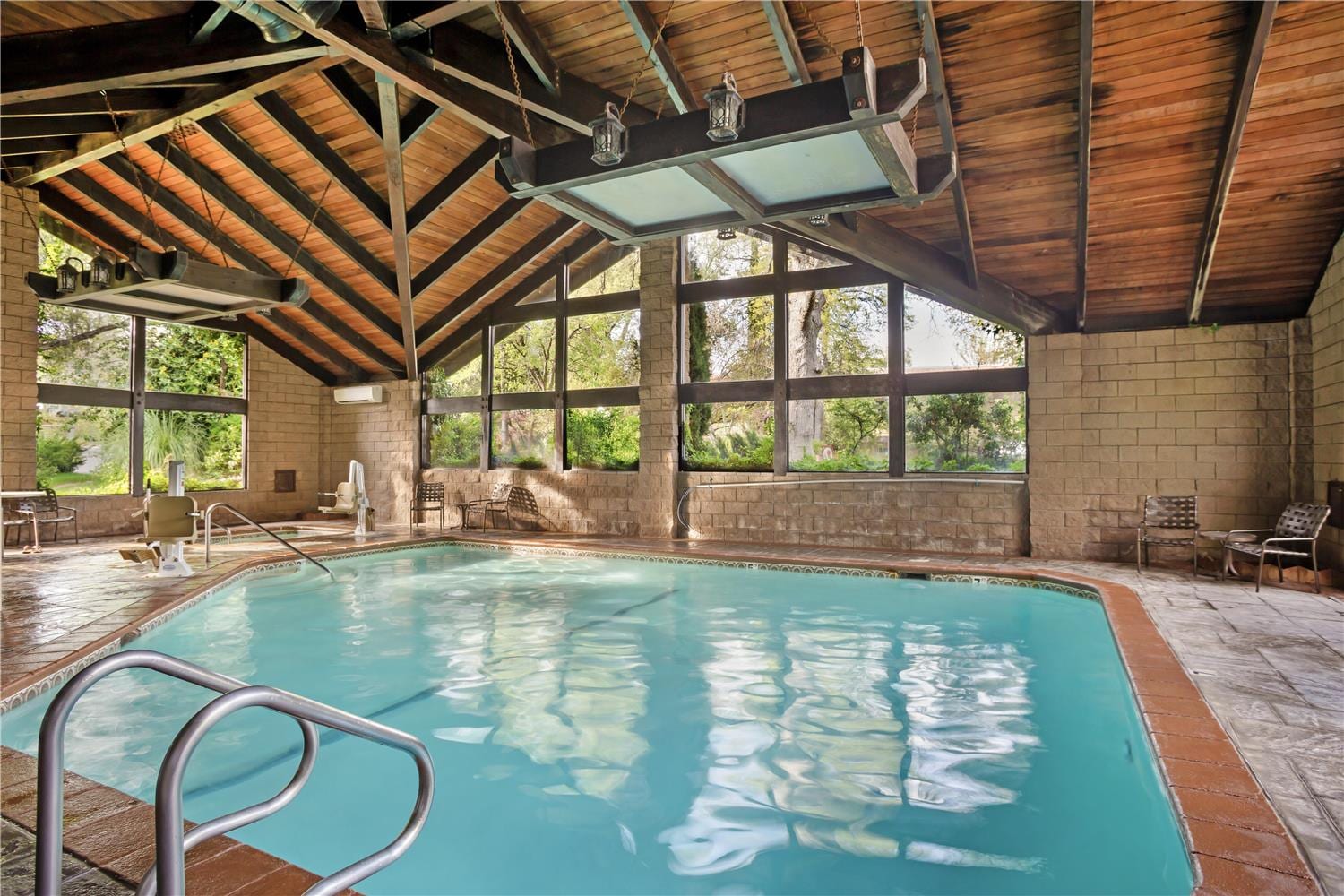 Hotel in Oakhurst Best Western Plus Yosemite Gateway Inn