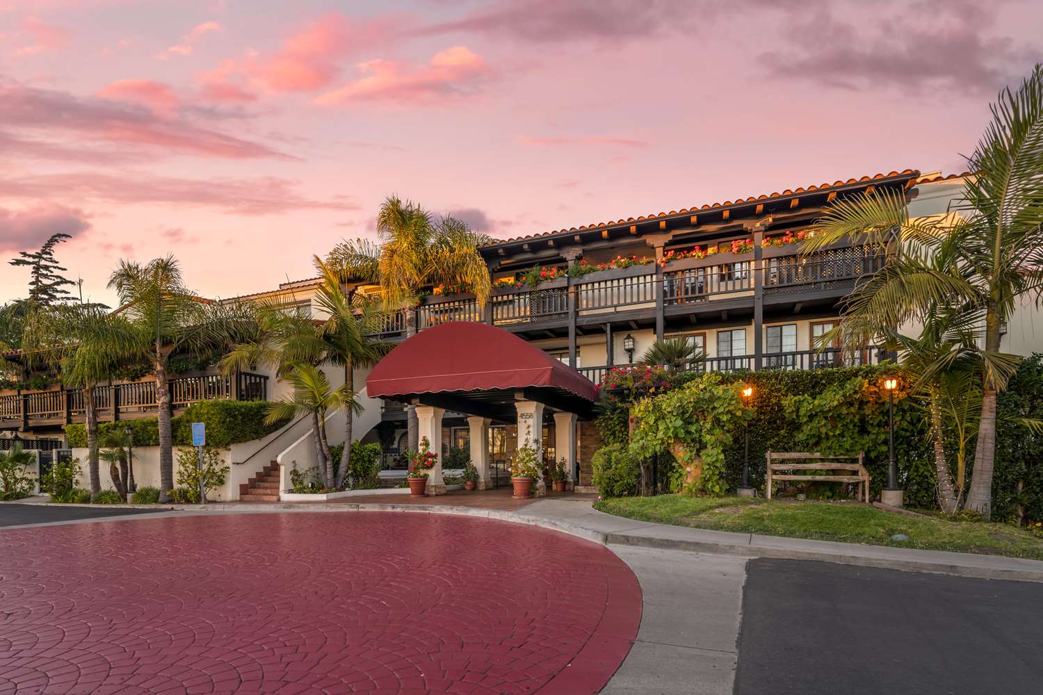 Hotel in Carpinteria Best Western Plus Carpinteria Inn