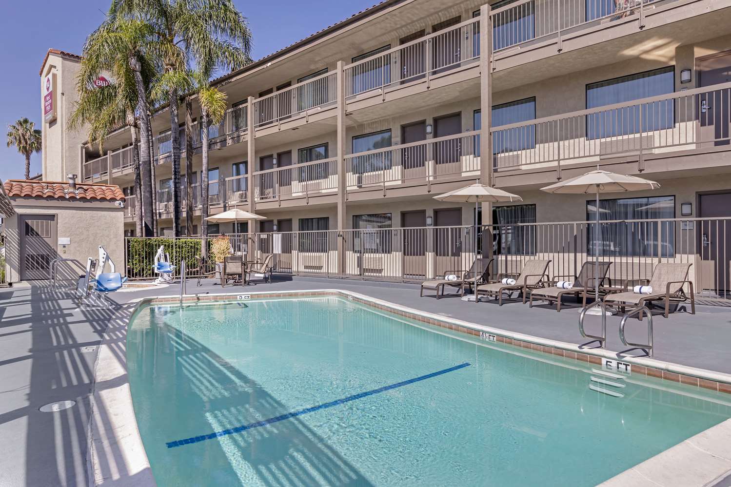 Hotel in Rowland Heights | Best Western Plus Executive Inn