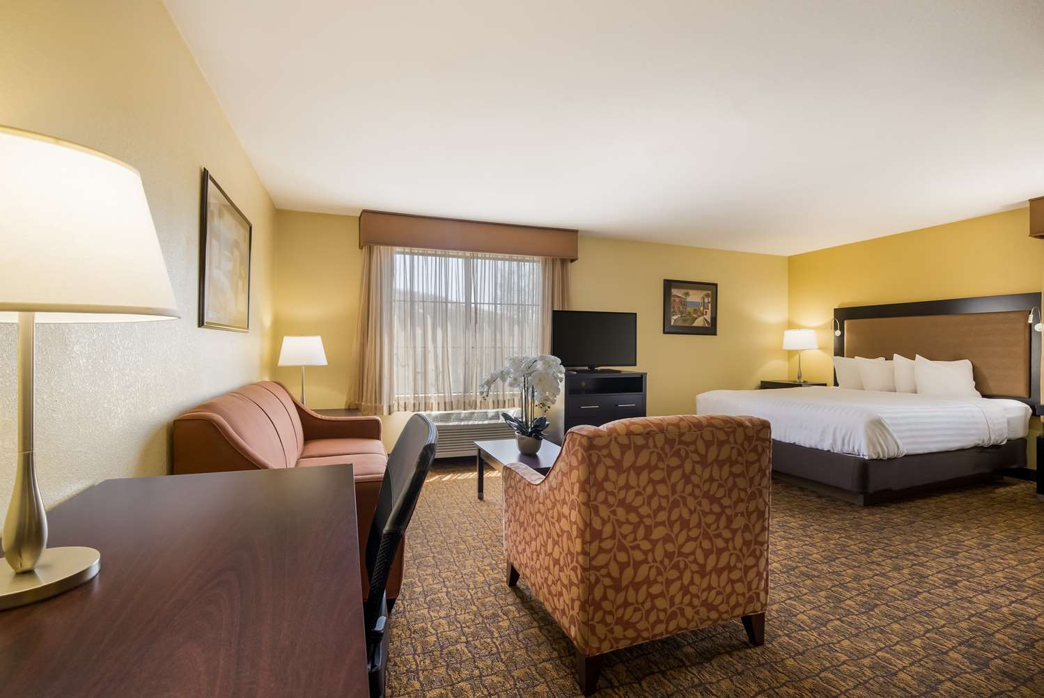 Hotel in Escondido | Best Western Escondido Hotel