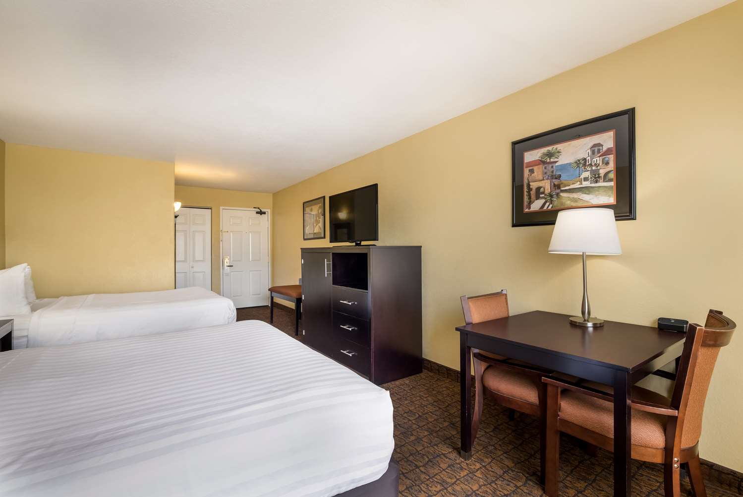 Hotel in Escondido | Best Western Escondido Hotel