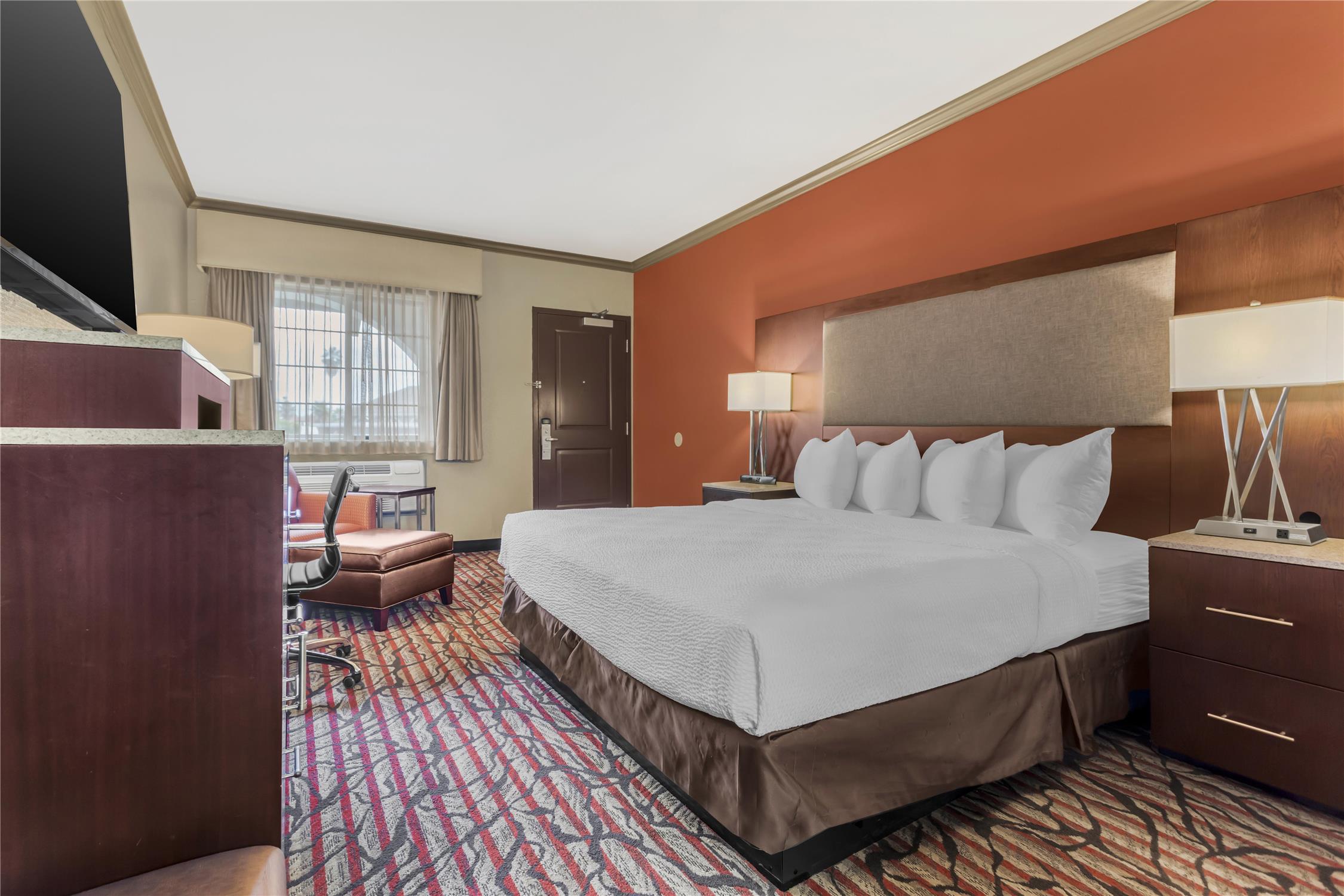 Best Western Plus Brookside Inn | Rooms & Rates