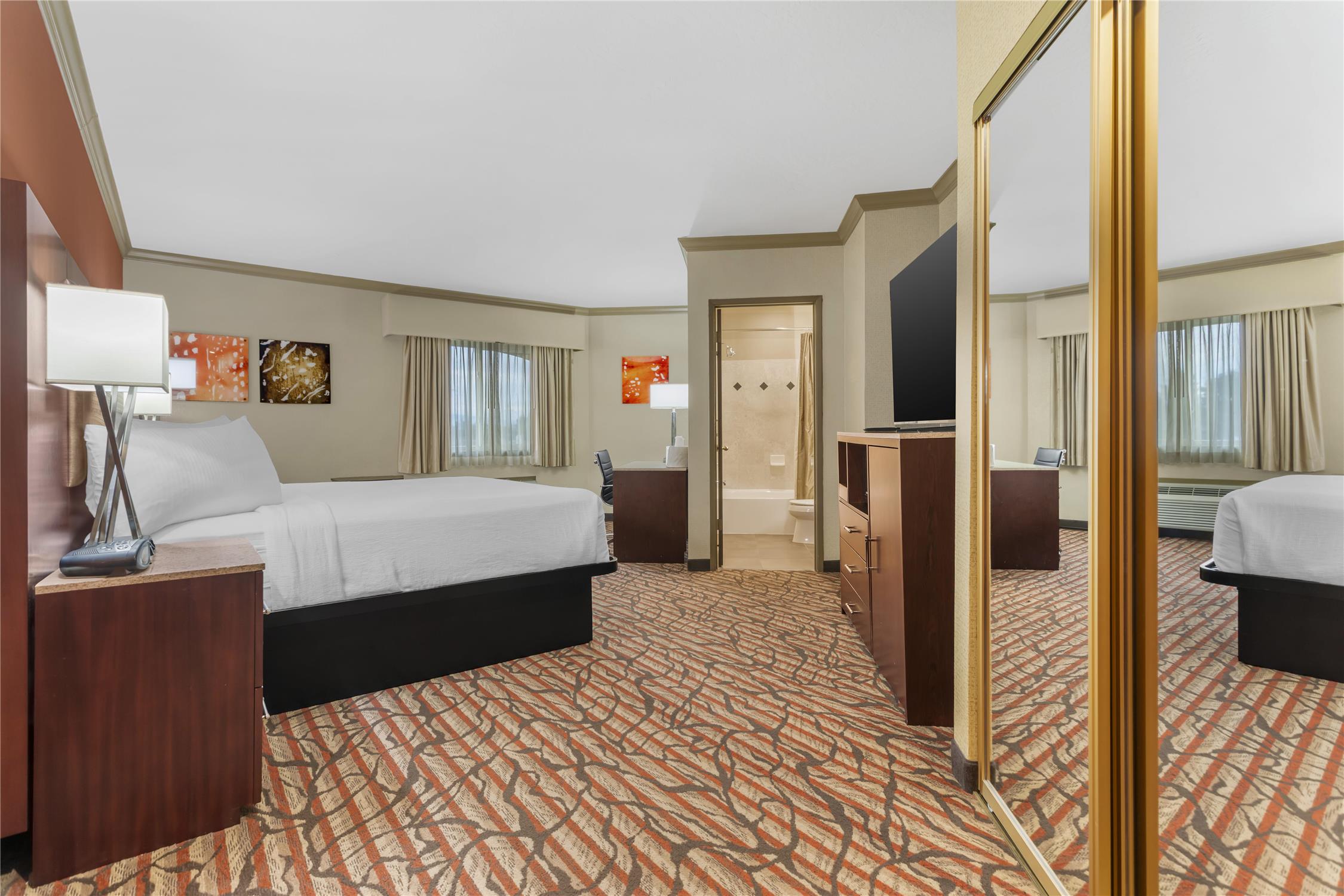 Best Western Plus Brookside Inn | Rooms & Rates