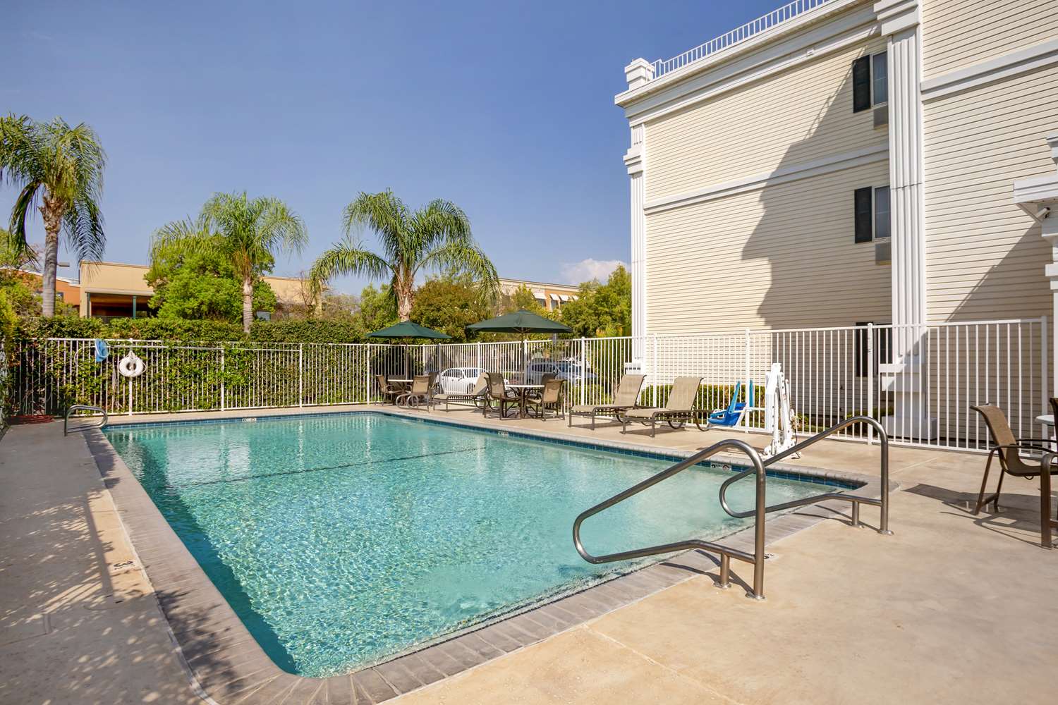 Hotel in Clovis | Best Western Clovis Cole