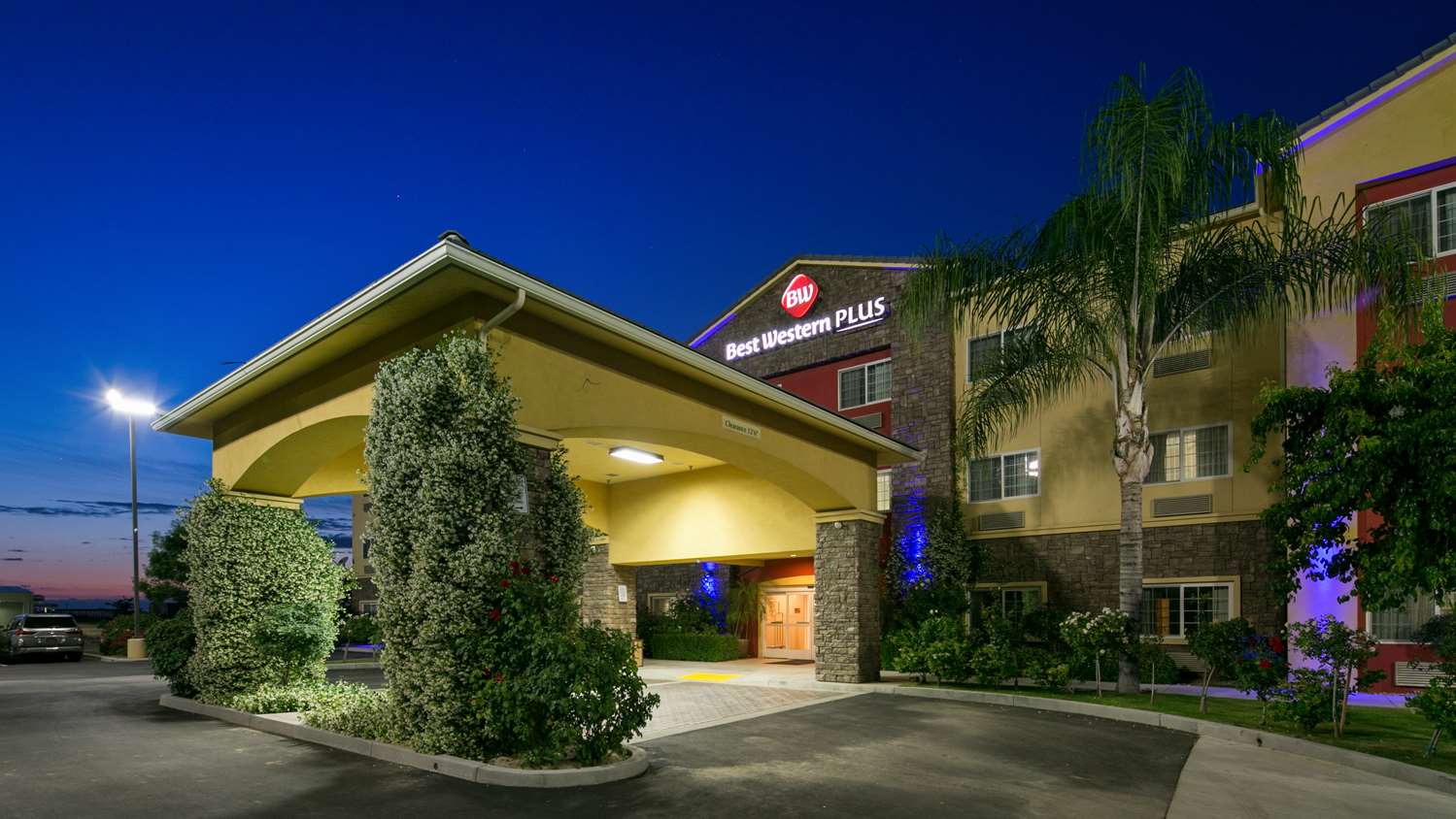 Wasco Hotels Best Western Plus Inn Suites In