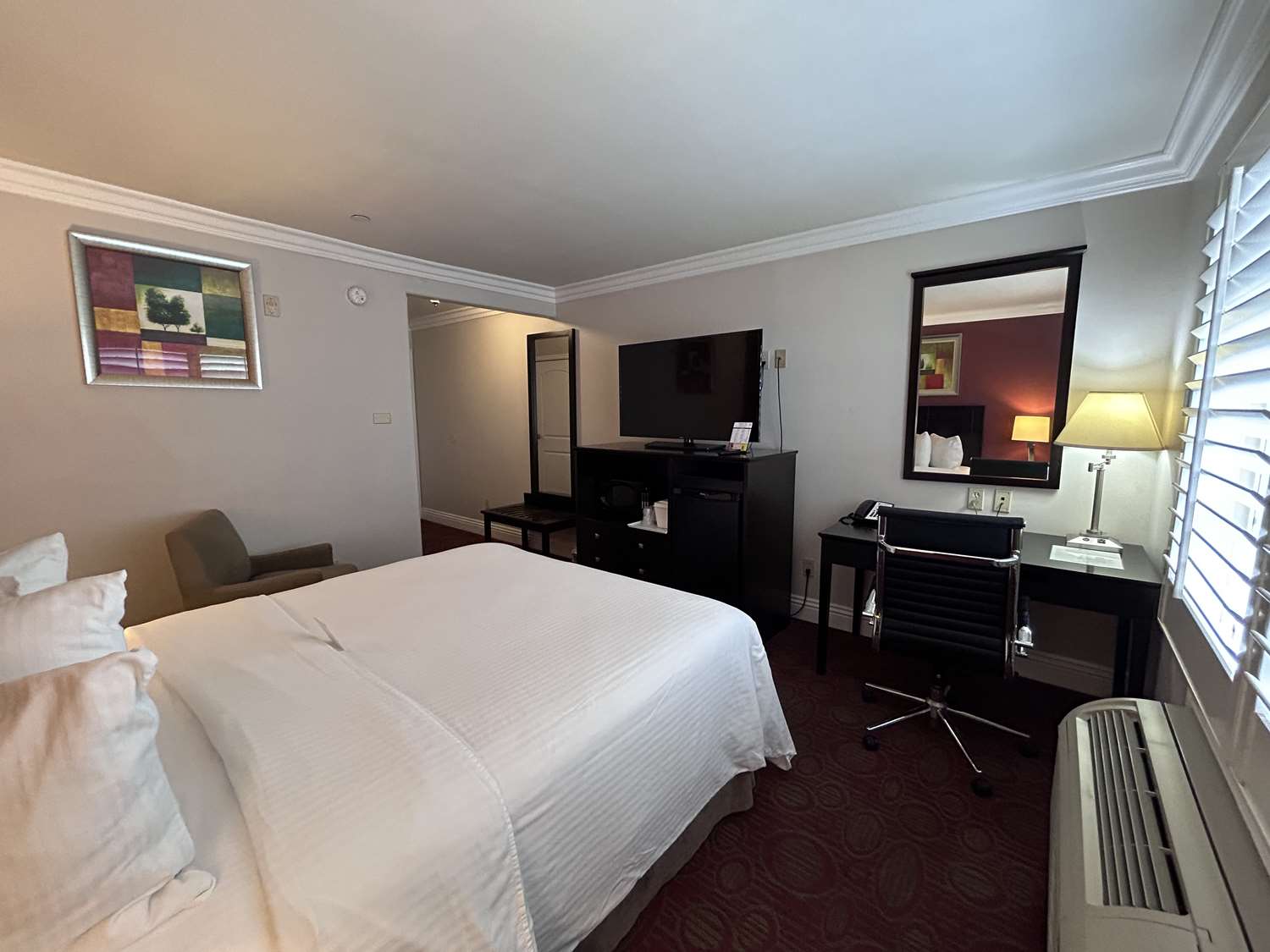 Hotel in North Hollywood  Best Western Burbank Airport Inn