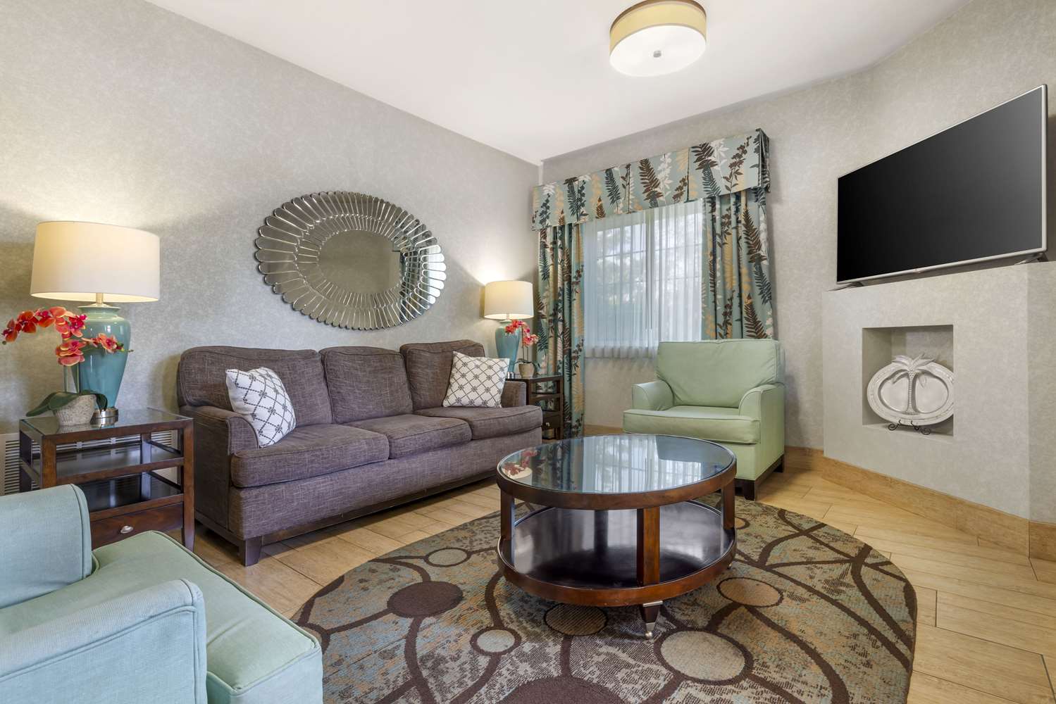 Hotel in Oceanside Best Western Plus Oceanside Palms