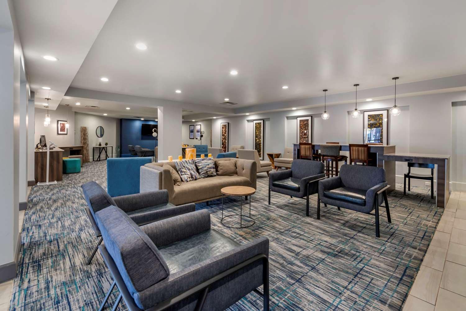 Hotel in Denver | Best Western Premier Denver East