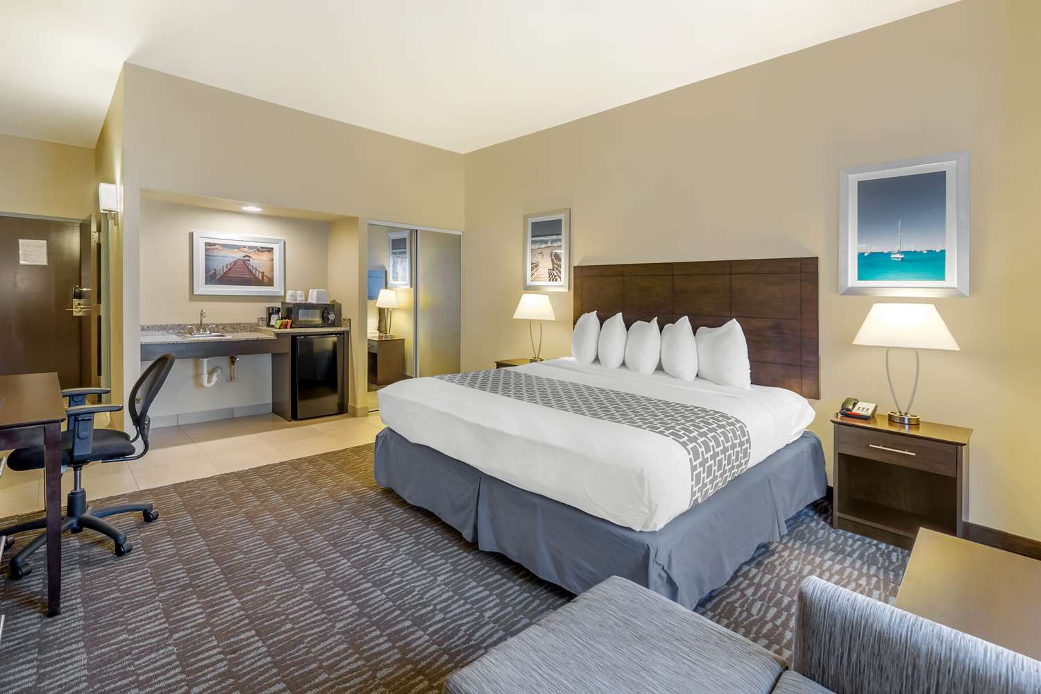 Best Western Naples Plaza Hotel 6400 Dudley Drive, Naples, Florida  34105-3849 Estados Unidos, image size:1500x1000