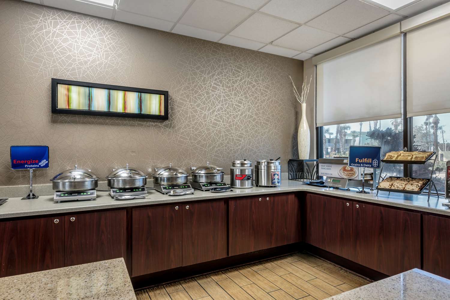 Breakfast Hours at Embassy Suites: Start Fresh & Energized!