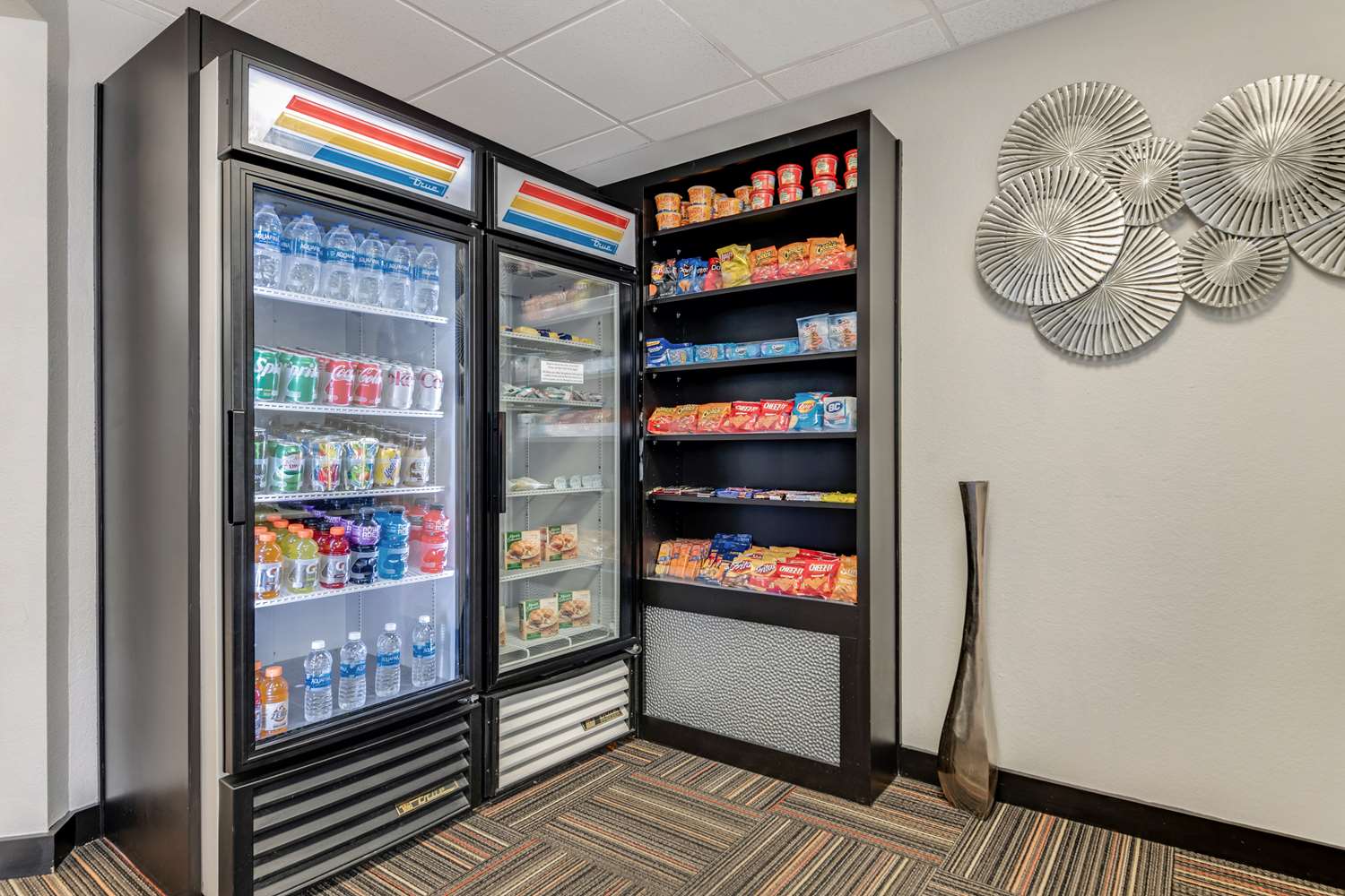 Organize Your Crowded Thanksgiving Fridge With Temporary Cardboard