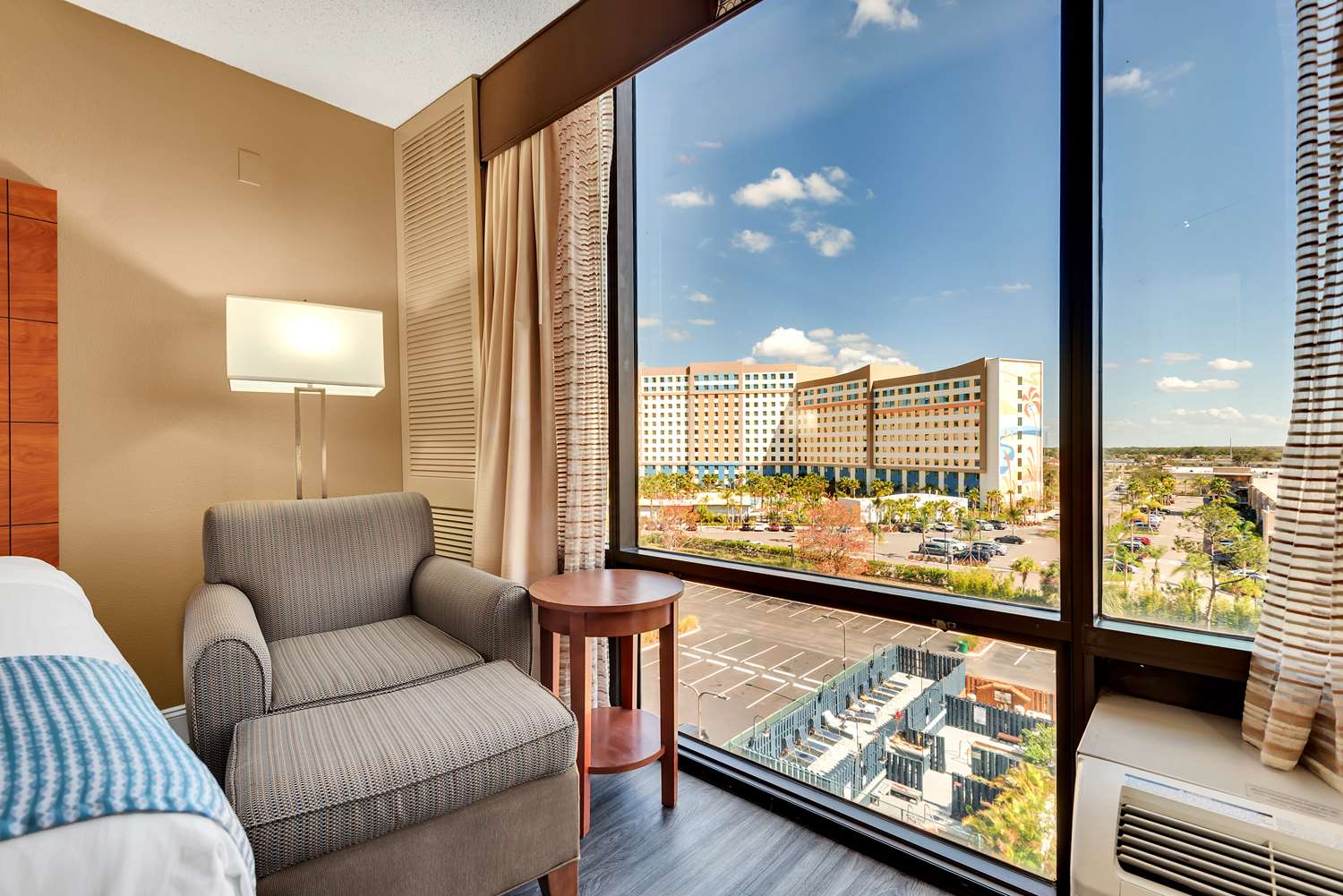 Hotel in Orlando  Best Western Orlando Gateway Hotel