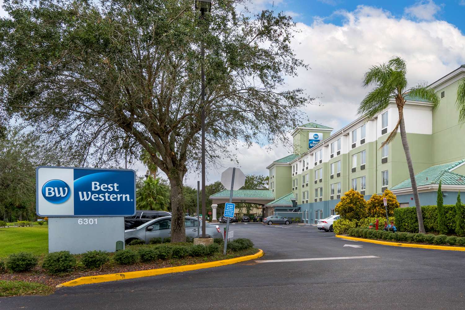 Best Western Orlando East Inn & Suites  : Your Ultimate Comfort Hub