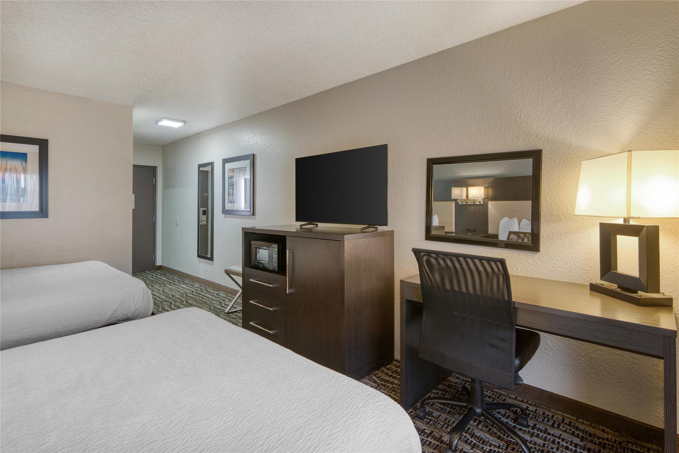 Best Western Waldo Inn Suites