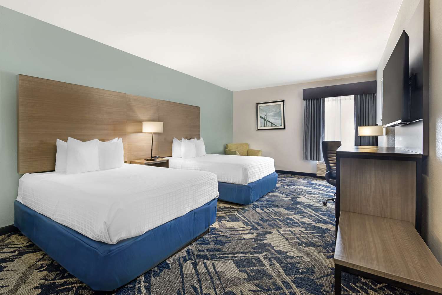 Hotel in Pooler | Best Western Plus Savannah Airport Inn &amp; Suites