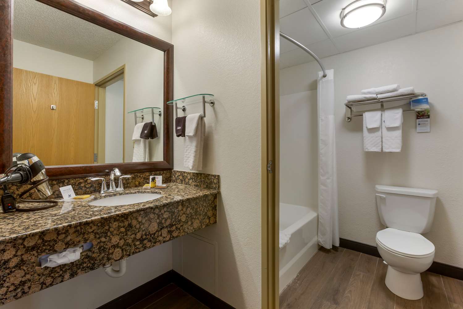 Hotel in Mccall  Best Western Plus McCall Lodge & Suites