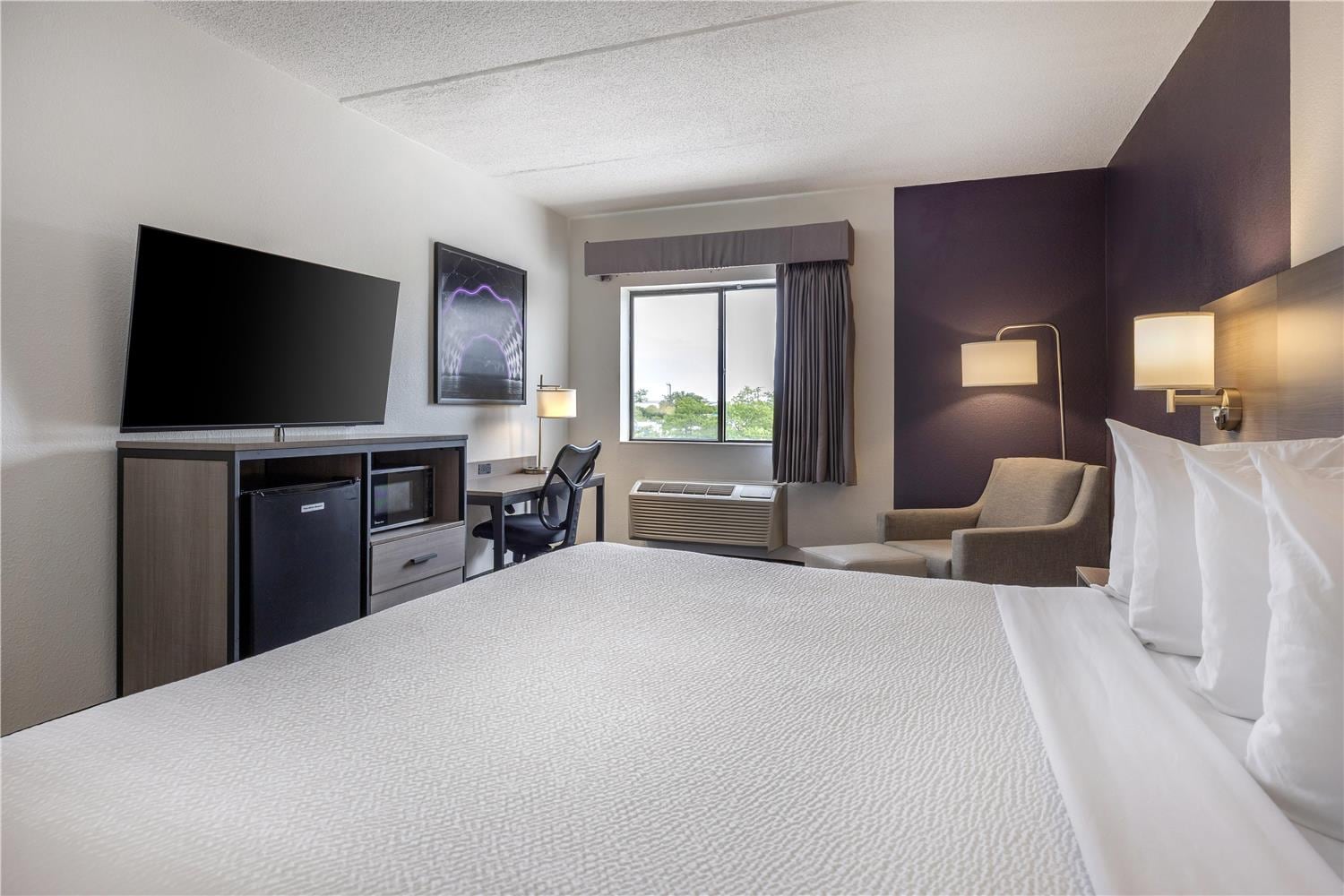 Best Western Bolingbrook Hotel | Rooms & Rates