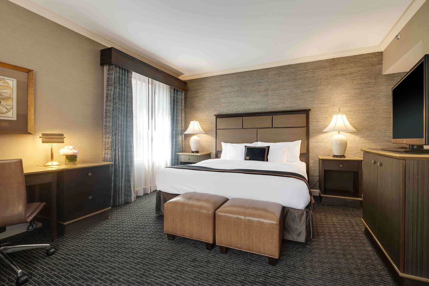 The Whitehall Hotel BW Premier Collection | Chicago Rooms & Rates