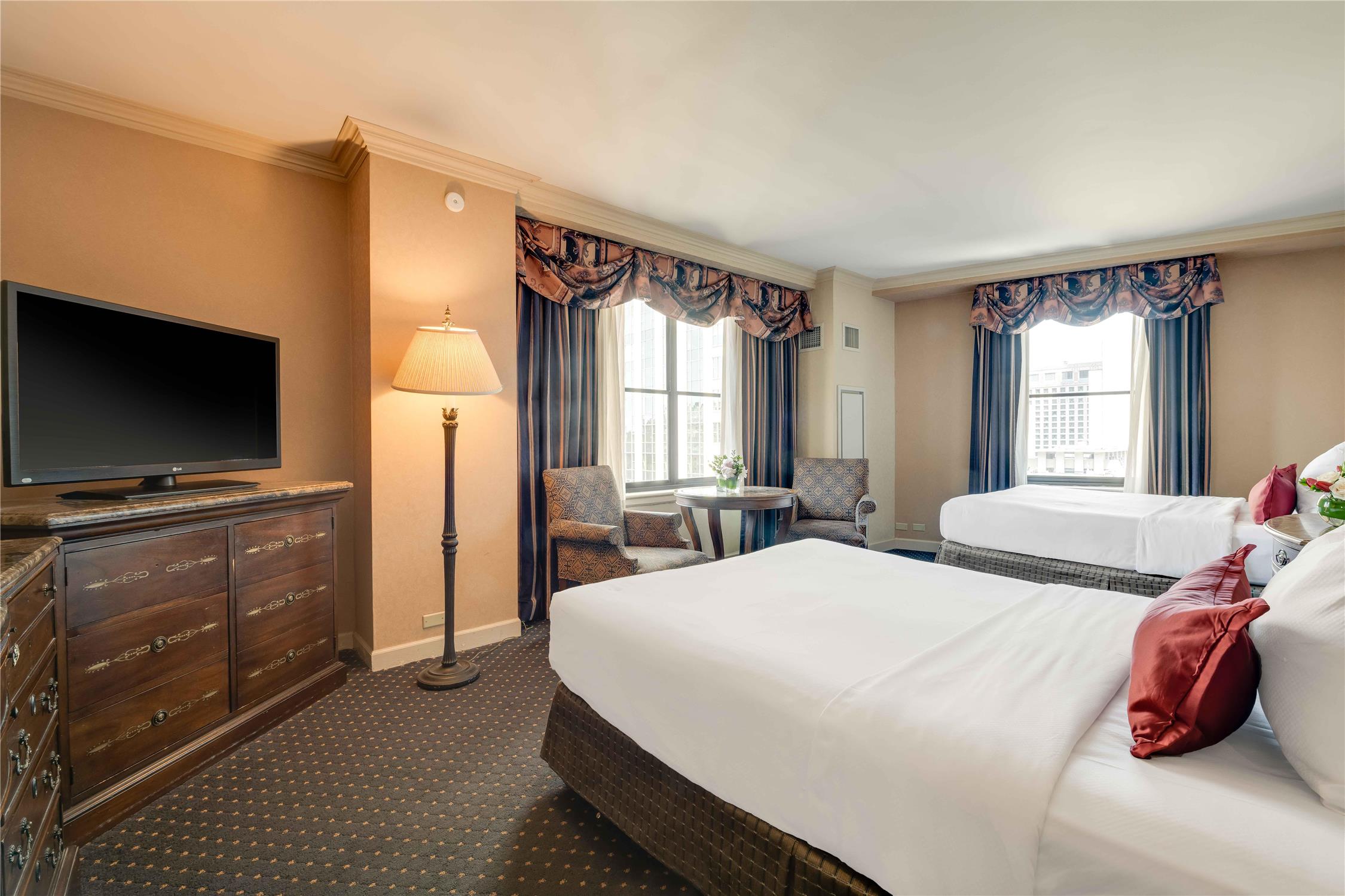 The Whitehall Hotel BW Premier Collection | Chicago Rooms & Rates