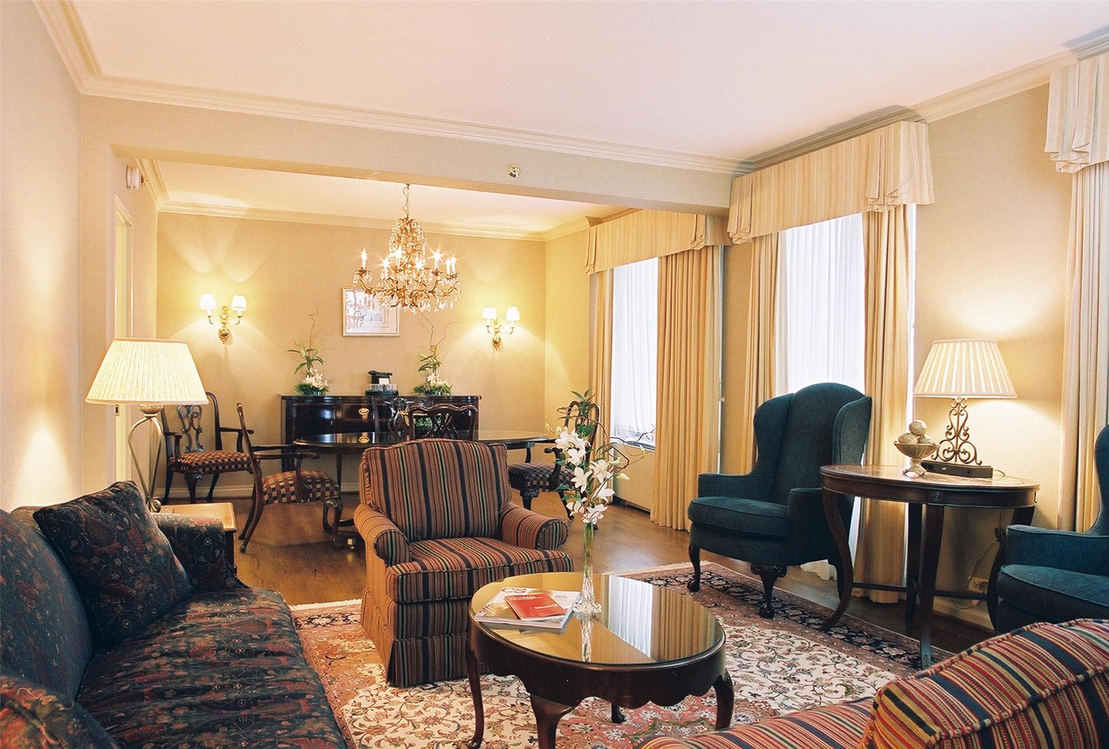 The Whitehall Hotel BW Premier Collection | Chicago Rooms & Rates