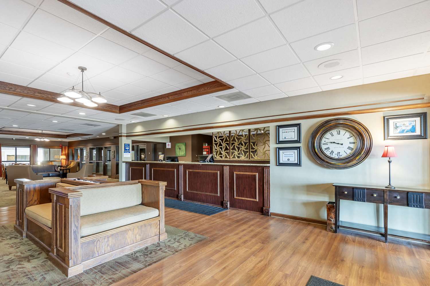 Hotel in Davenport Best Western Plus Steeplegate Inn