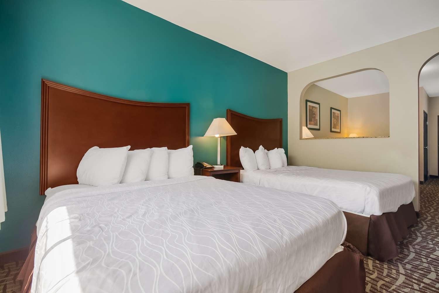 Best Western Topeka Inn & Suites | Rooms & Rates