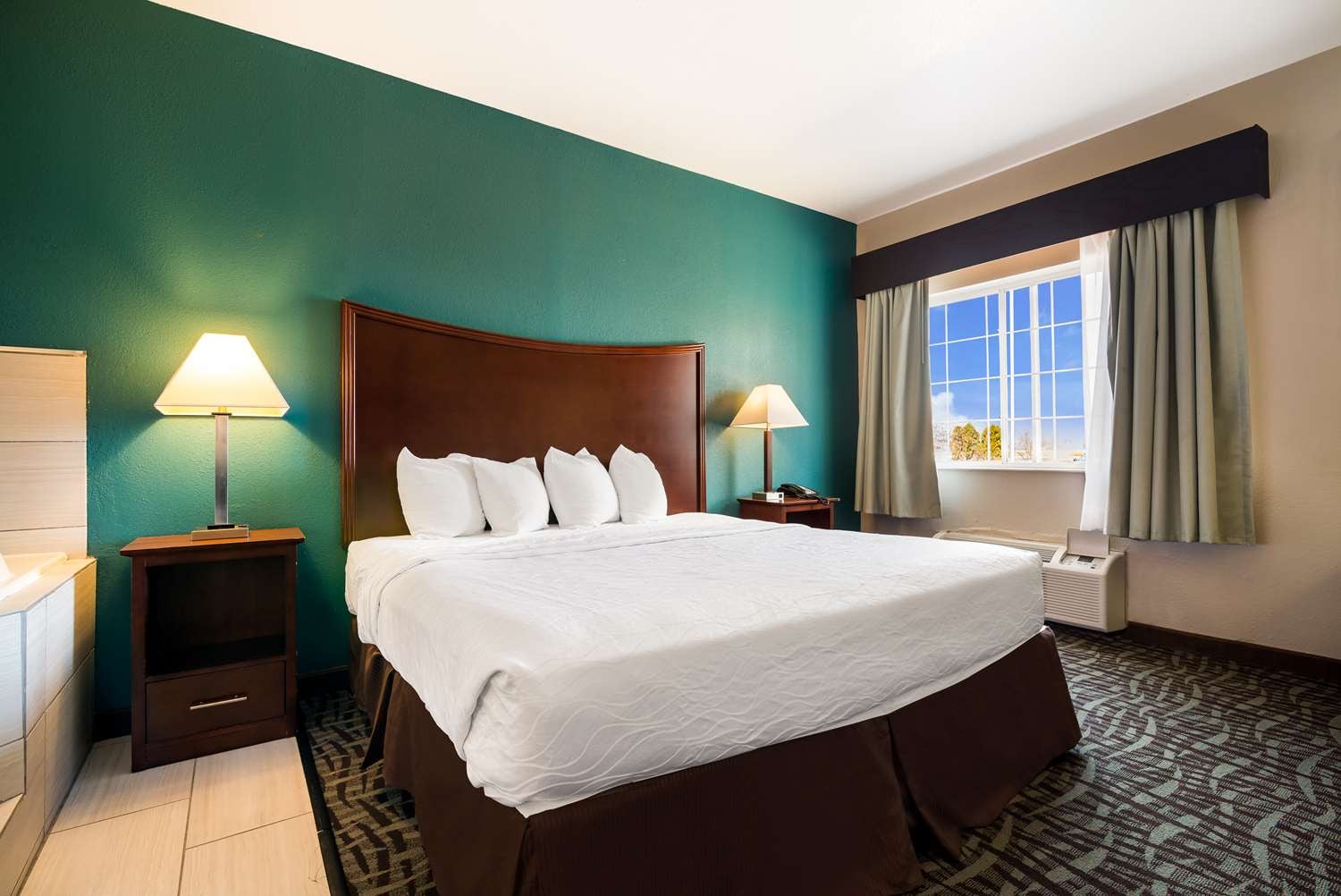 Best Western Topeka Inn & Suites | Rooms & Rates