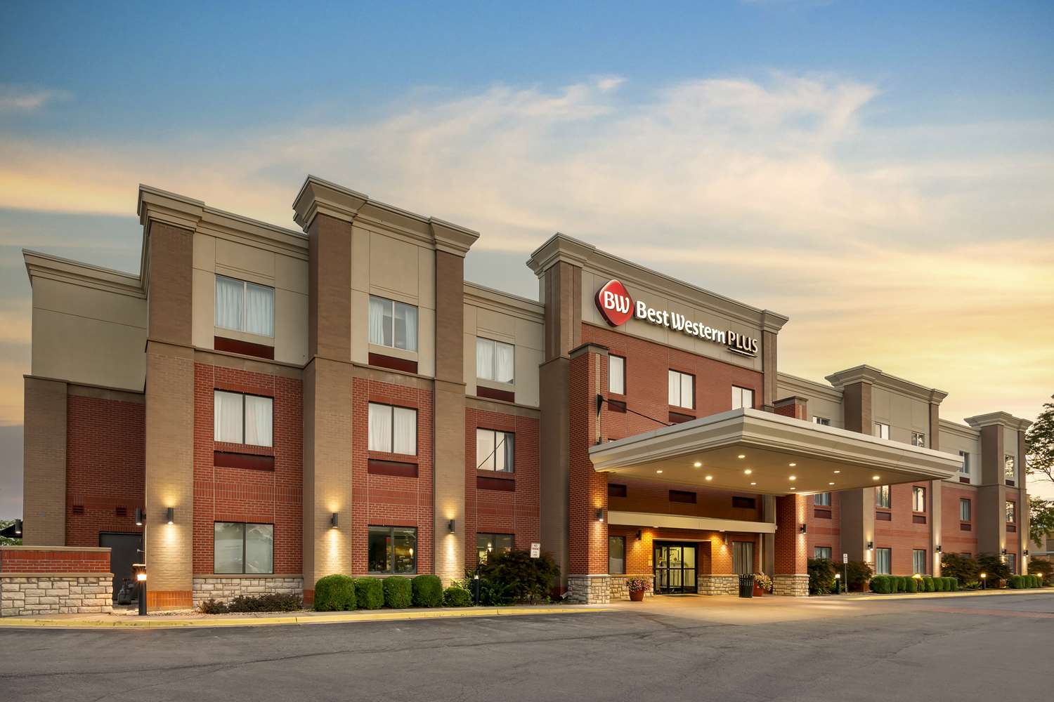 Hotel in Olathe | Best Western Plus Olathe Hotel