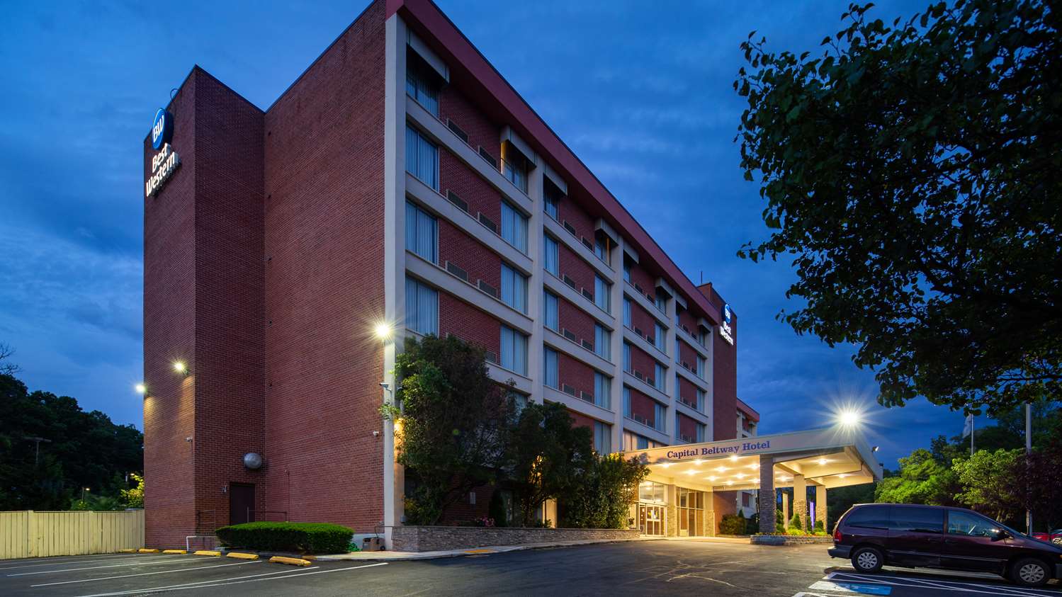 Best Western Capital Beltway | Hotel Rooms