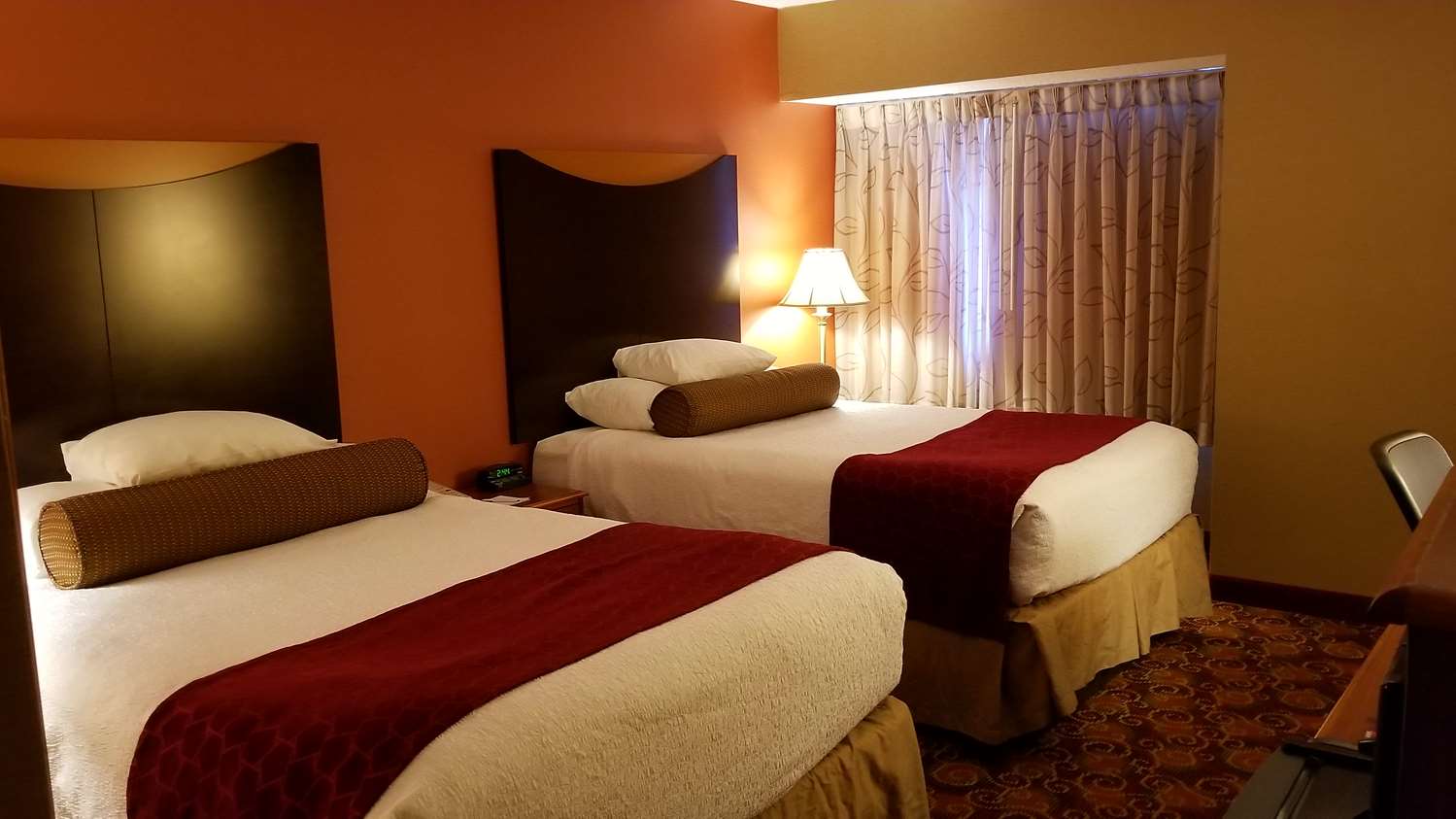 Hotels Sharon Ma Best Western Plus The Inn At Foxboro Two Double Bed Room