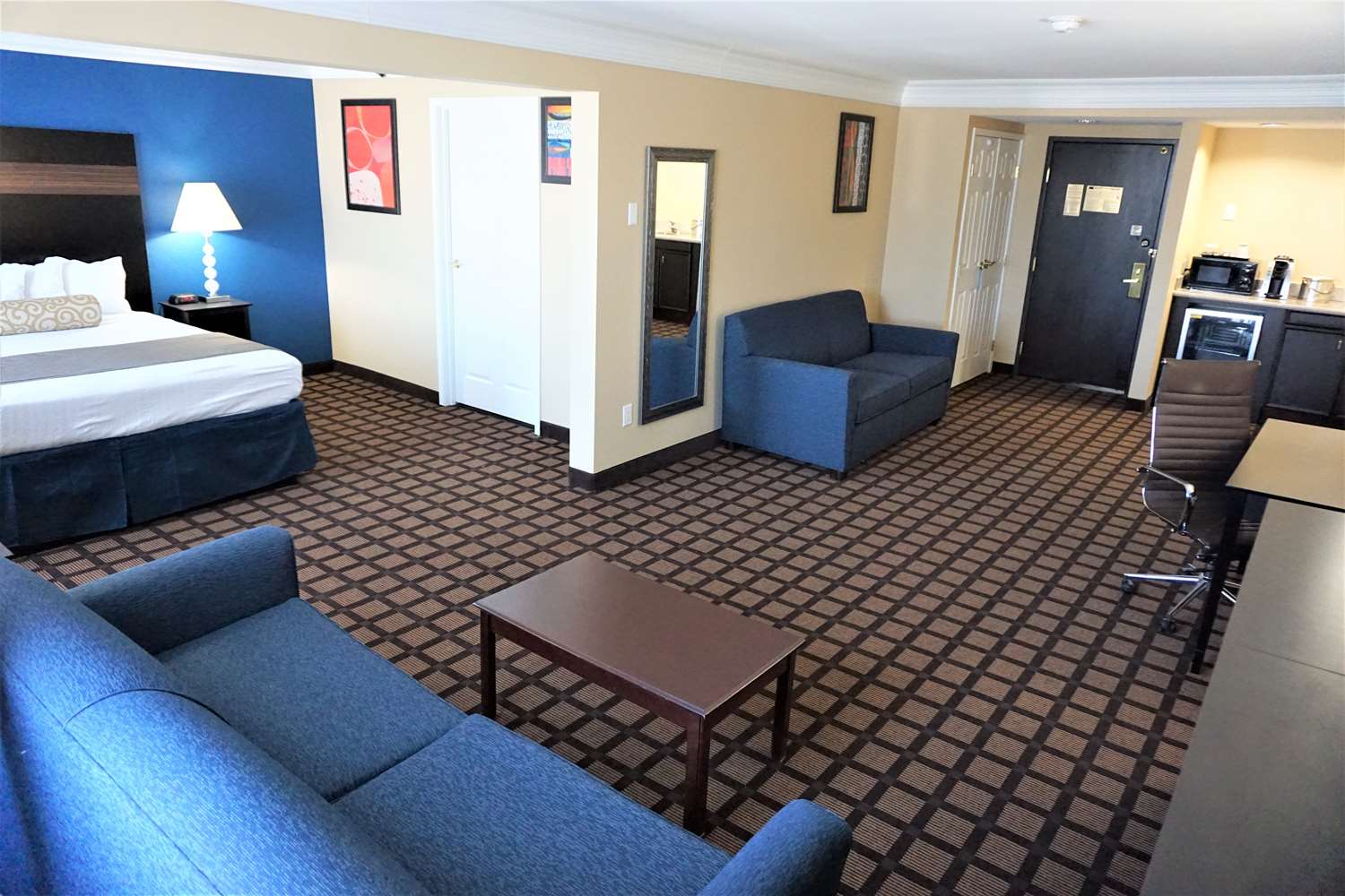 Hotels In Oakdale Mn Best Western Regency Plaza Hotel King Suite Newly Remodeled