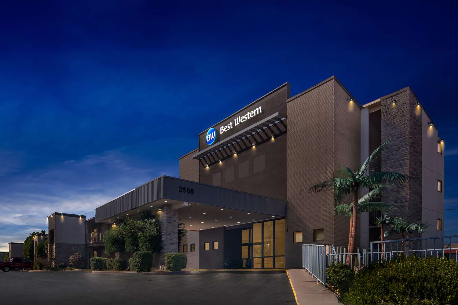 Hotel in Joplin | Best Western The Oasis at Joplin