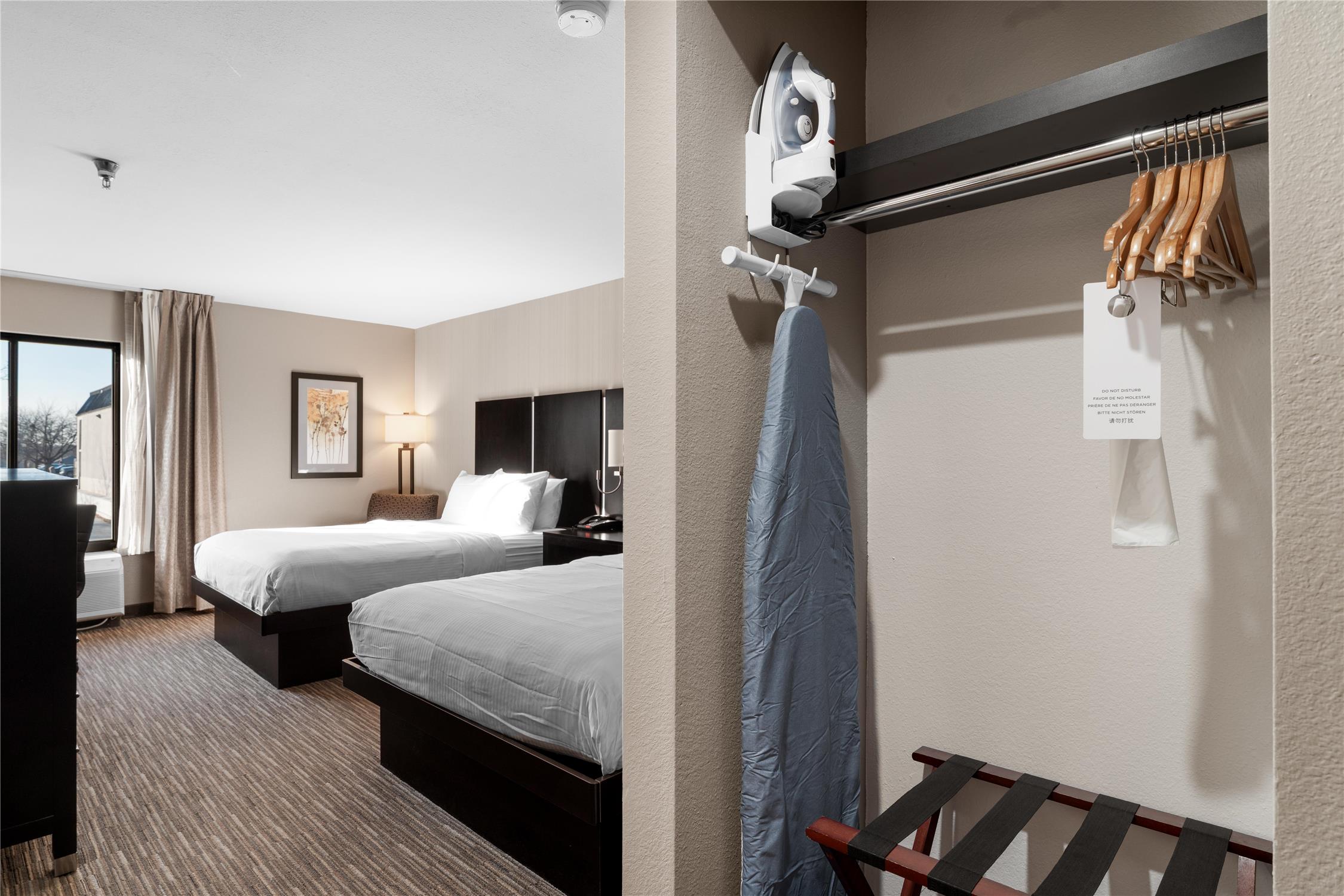 Rooms | Best Western Courtview Hotel Springfield MO