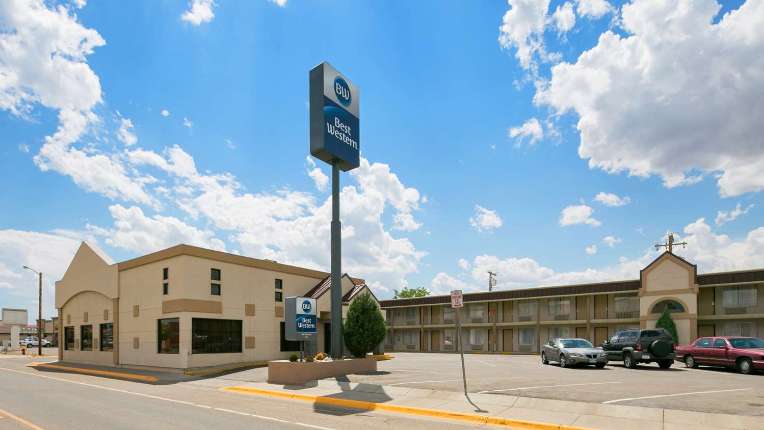 Miles City Hotels Best Western War Bonnet Inn Hotels In Miles City
