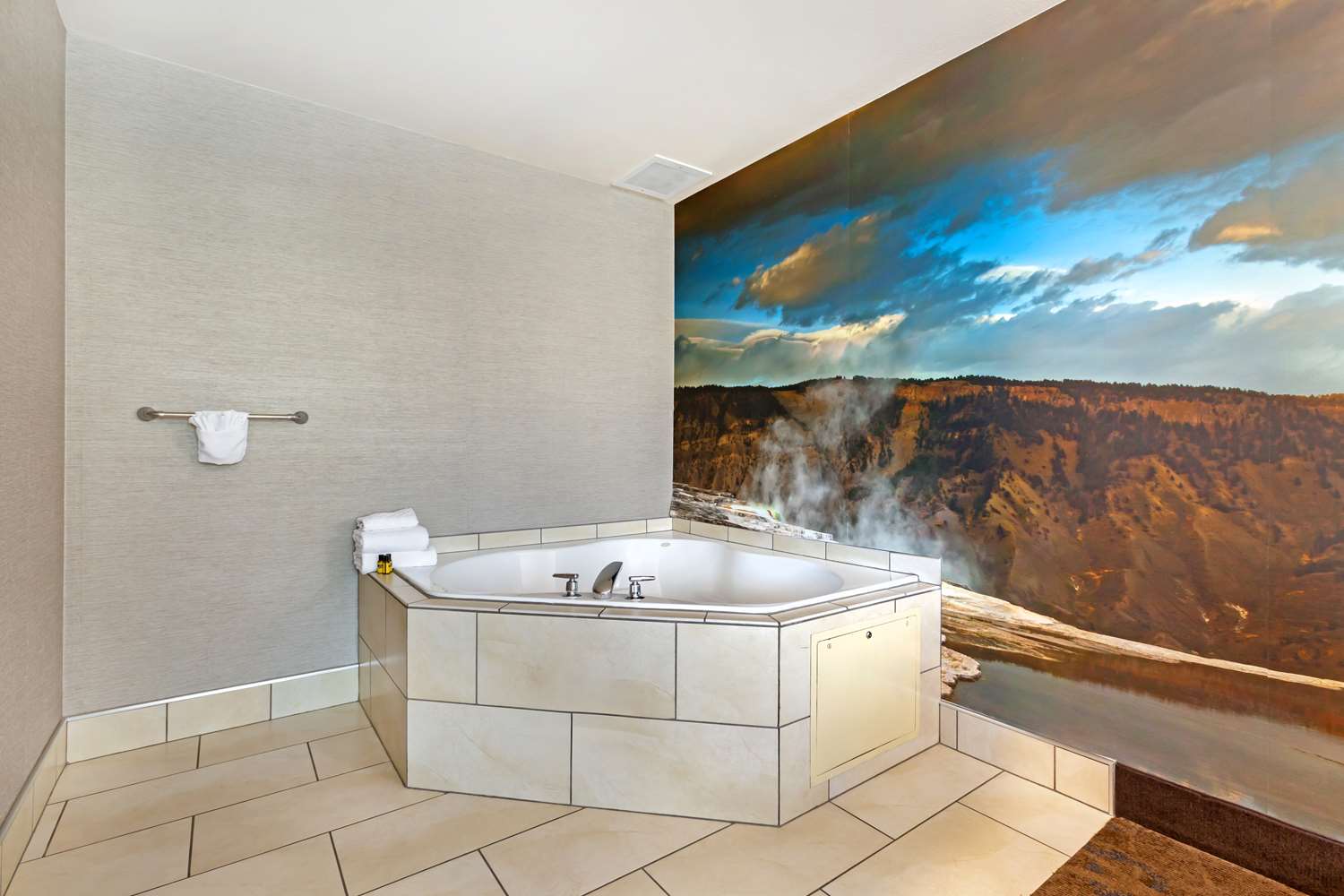 Hotel in Bozeman | Best Western Plus GranTree Inn