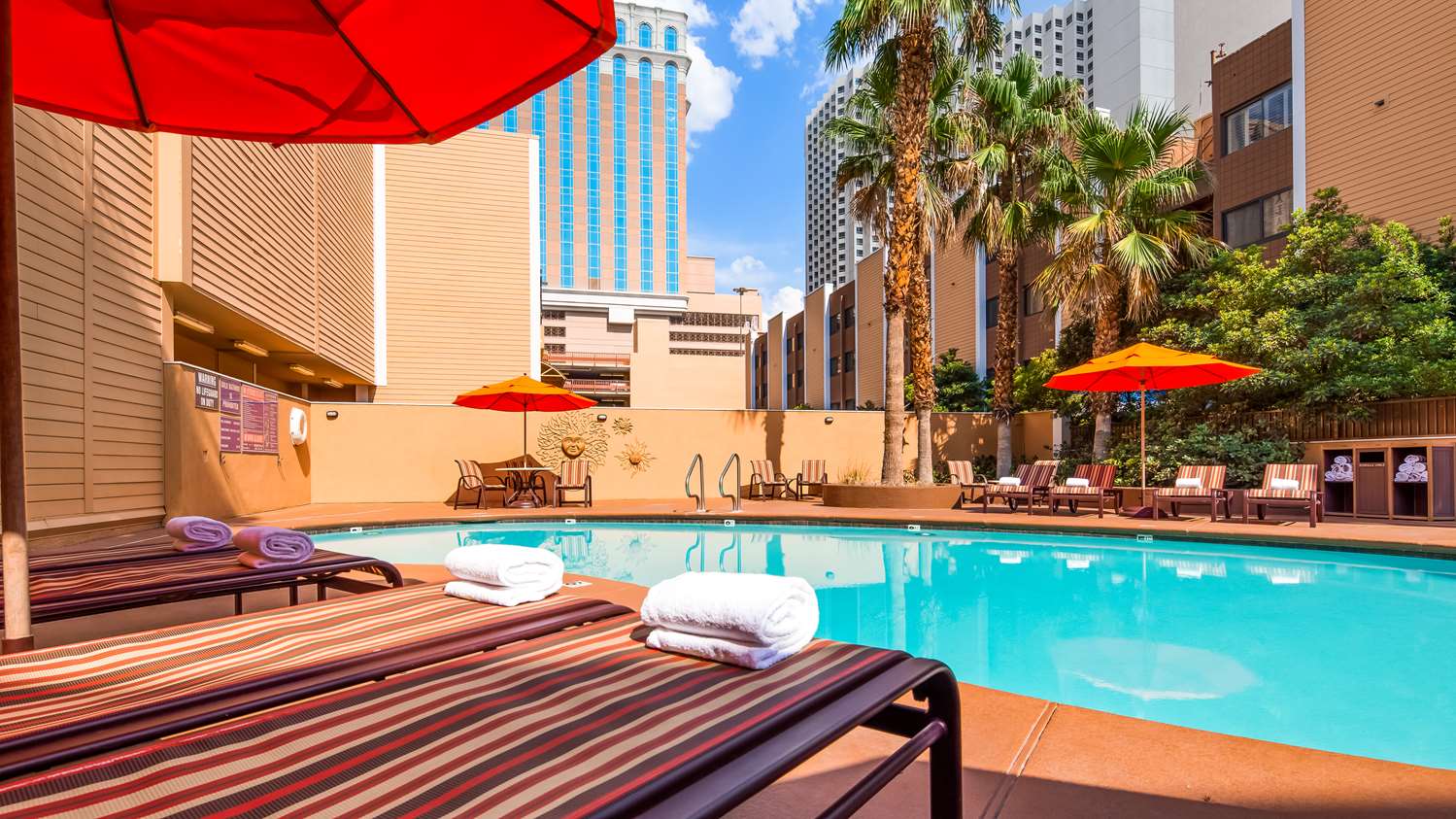 Las Vegas pool parties: a right royal knees-up, Las Vegas holidays