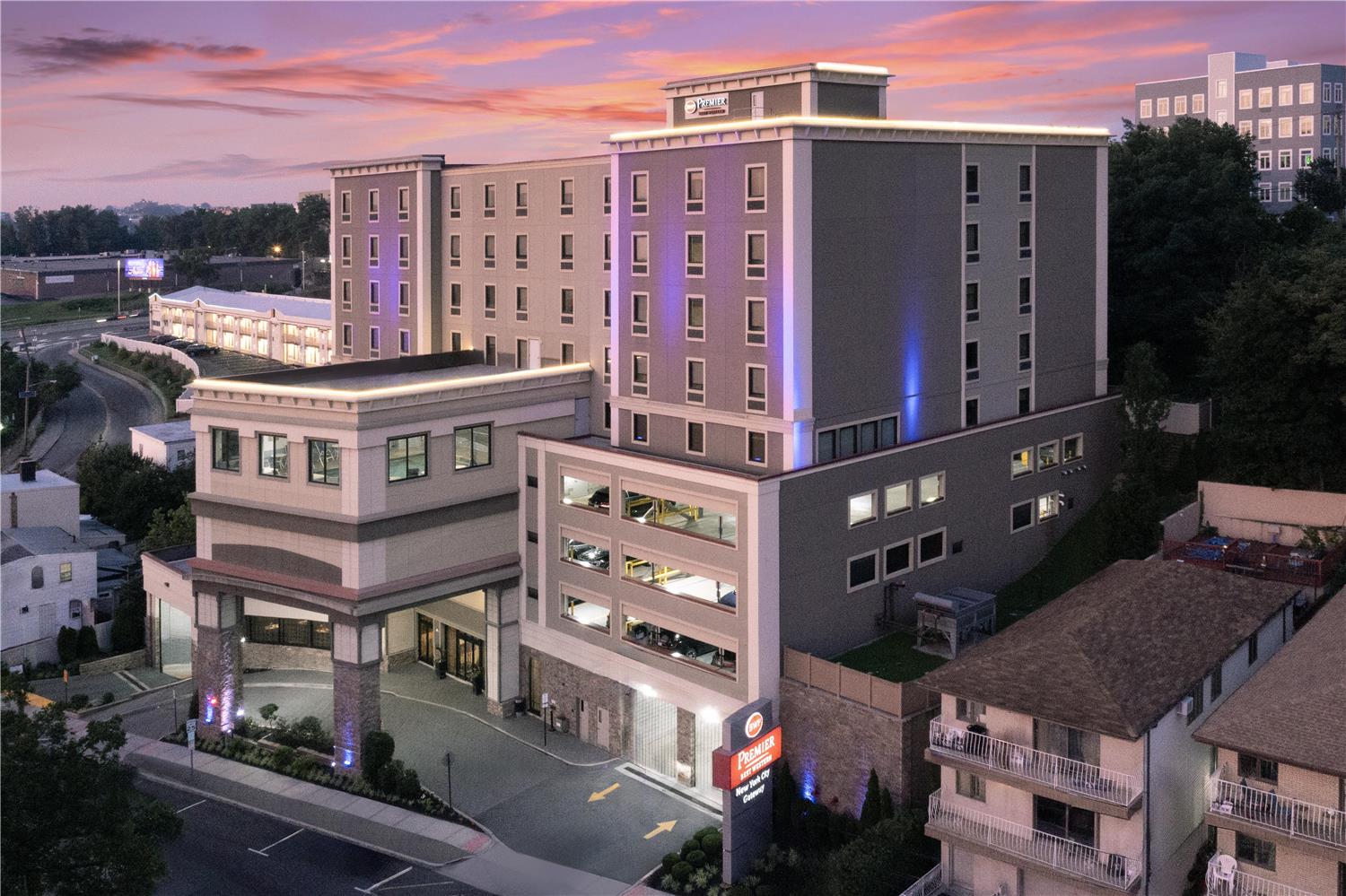 Hotel Premier Premier Inn Jersey Booking Hotel In North Bergen