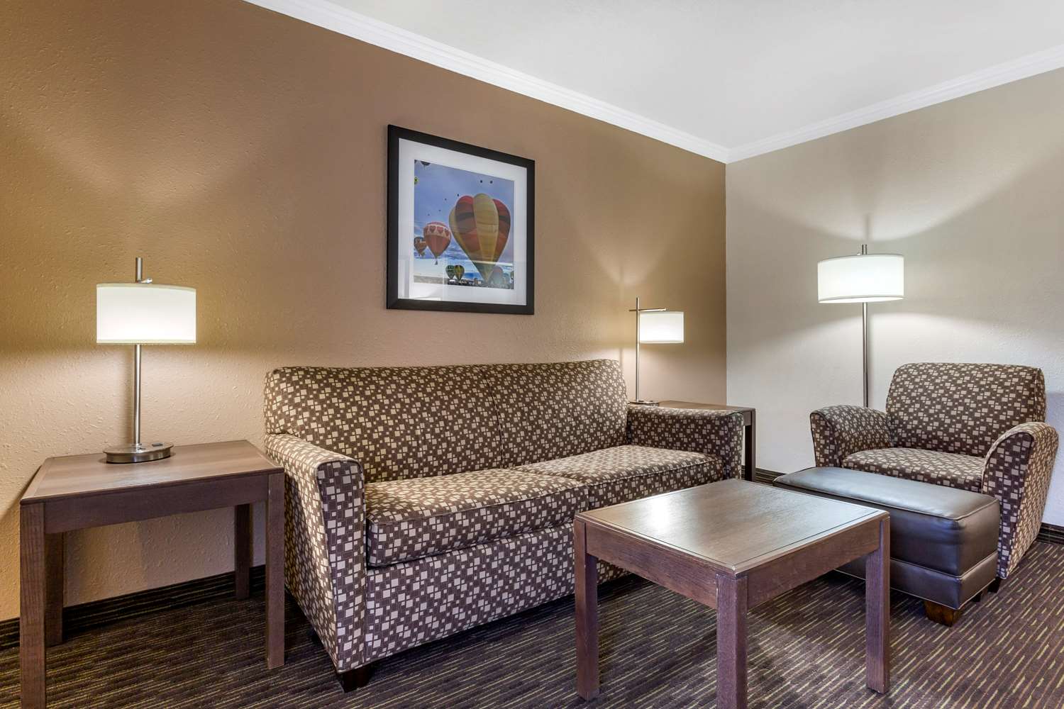 Hotel in Albuquerque  Best Western Airport Albuquerque Inn Suites Hotel &  Suites