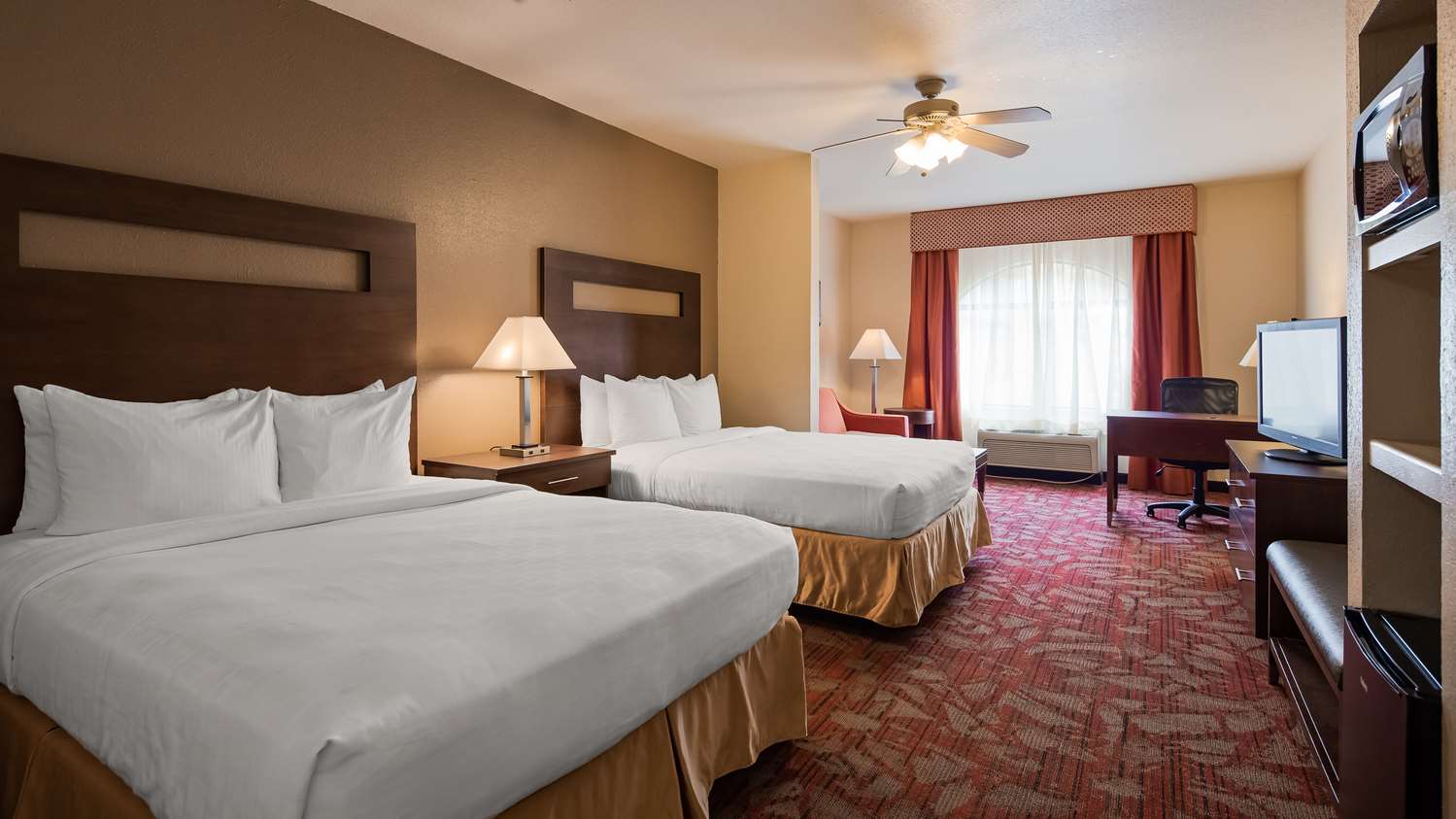 Best Western Plus Ruidoso image