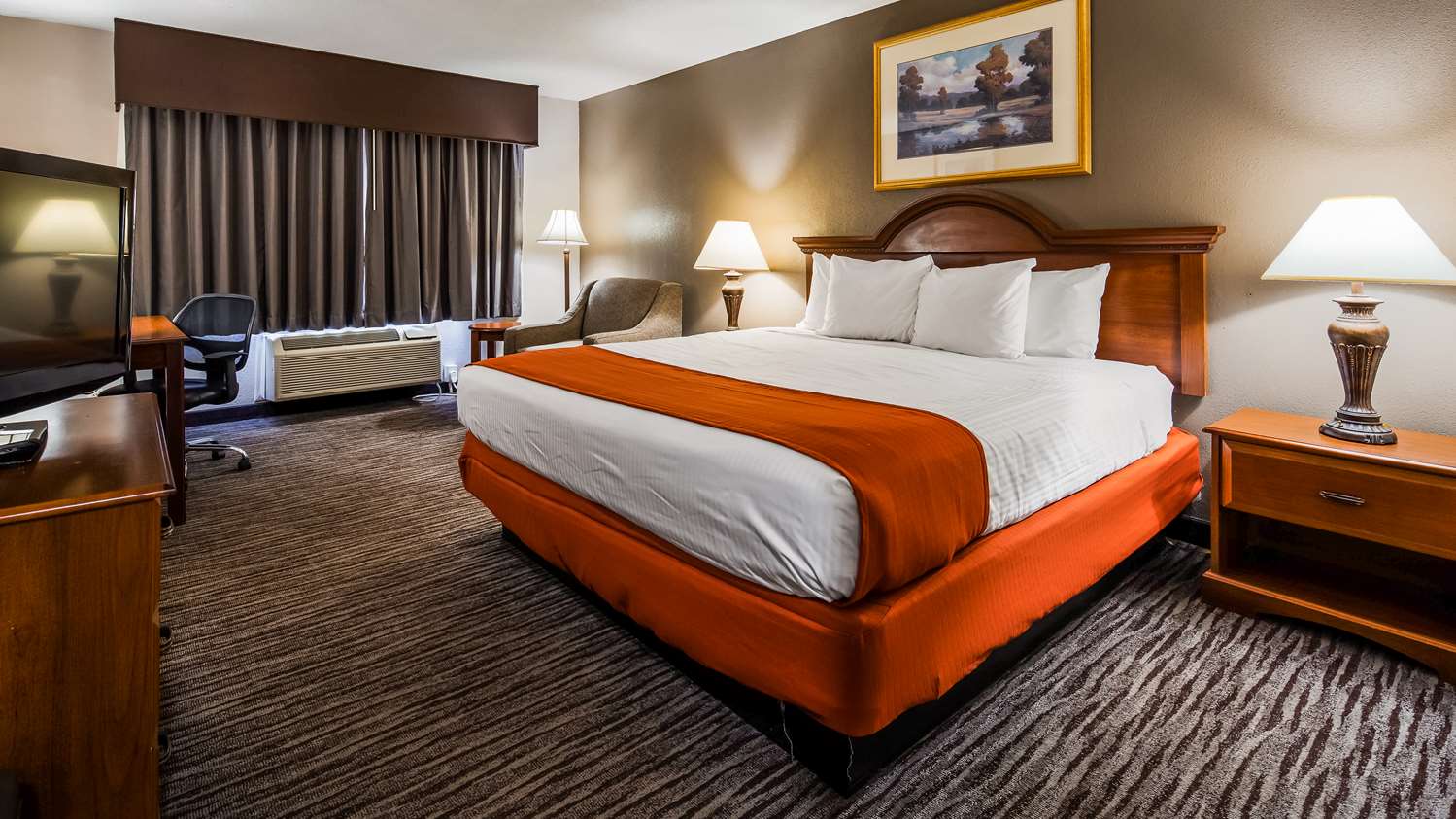 Hotel in Utica | Best Western Gateway Adirondack Inn